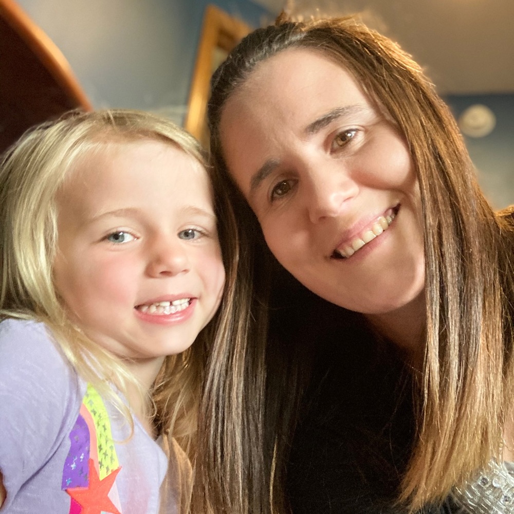 Meet your Posher, Amy